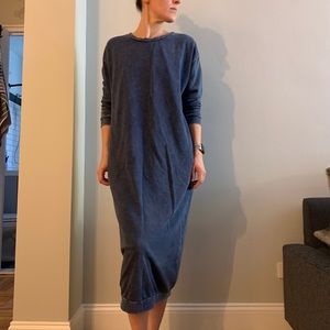 Sweatshirt dress
